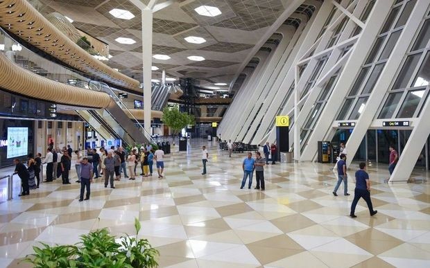 Azərbaycan aeroportlarında VIP salondan istifadə hüququ olan vəzifəli şəxslərin siyahısı genişlənib