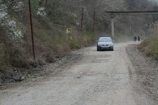 Nabranın turizm zonasından keçən yararsız yol təmir olunub - FOTO