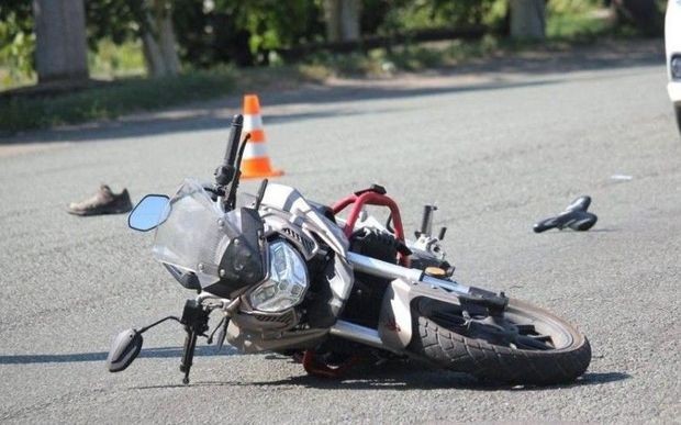 Nizami rayonunda motosikletçi qəza törətdi