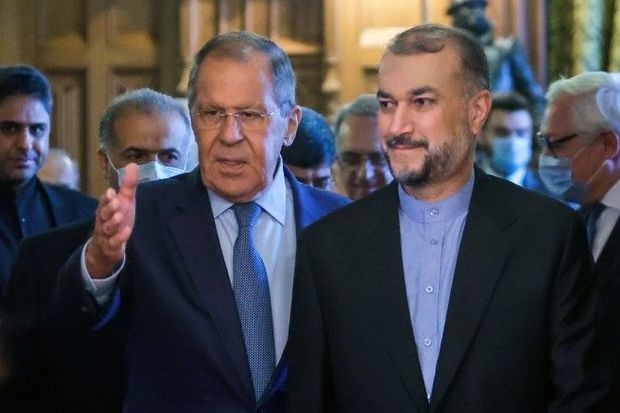 Lavrov iranlı həmkarı ilə Yaxın Şərqdəki vəziyyəti müzakirə edib