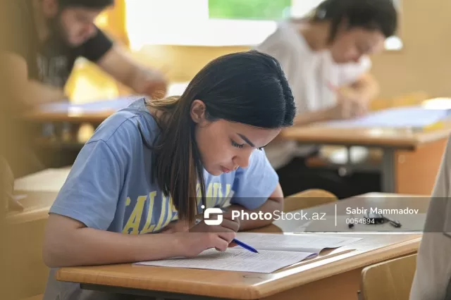 Bu gün II və III ixtisas qrupları üzrə qəbul imtahanları keçiriləcək