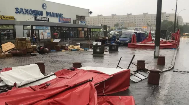 Belarusda qeyri-sabit hava şəraiti nəticəsində ölənlər var