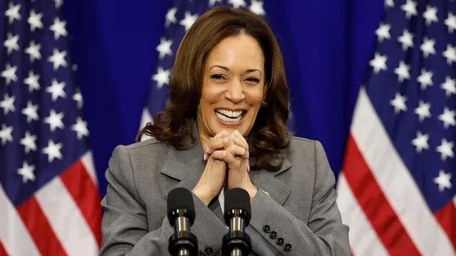 Kamala Harris prezidentliyə namizədliyini rəsmən elan etdi