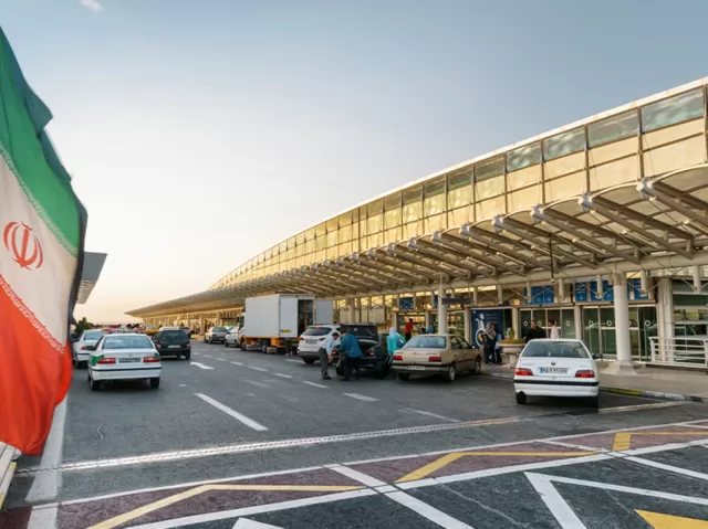 Tehran aeroportu işini dayandırıb