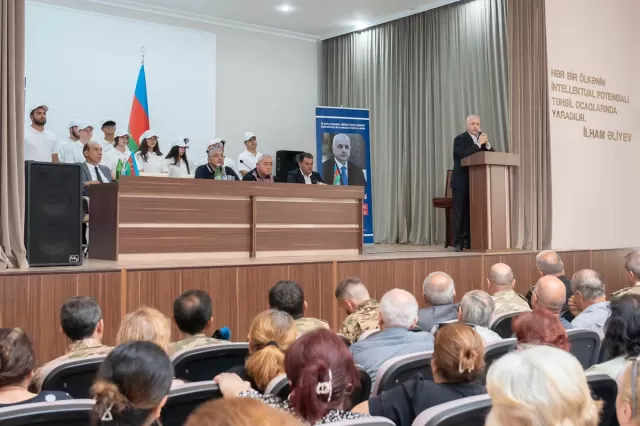 Deputatlığa namizəd Ülvi Quliyev seçicilərlə görüşüb