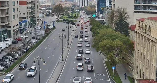 Bakıda bir sıra yollarda sıxlıq müşahidə olunur