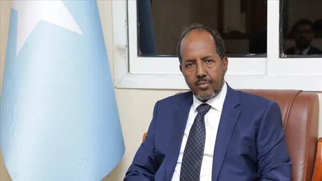 Terrorçular Somali prezidentinin kortejini partlatdılar