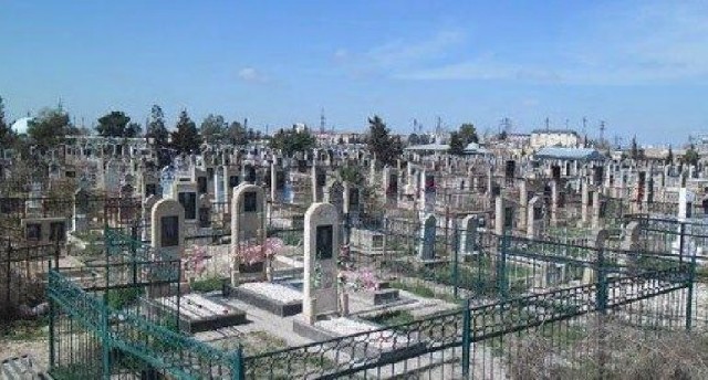 Bakıda 100 min manata qəbir yeri satılır - Millət vəkili