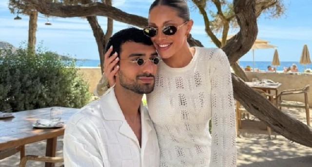 Mahir Emreli sevgilisi ilə yeni fotolarını paylaşıb