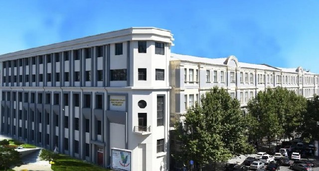 Bu universitet müəllim axtarır - Maaş 6 mindən YUXARIDIR