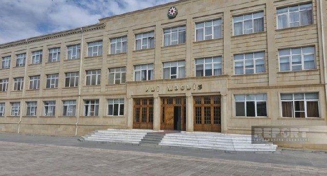 Ali Məclisin növbədənkənar sessiyası çağırıldı