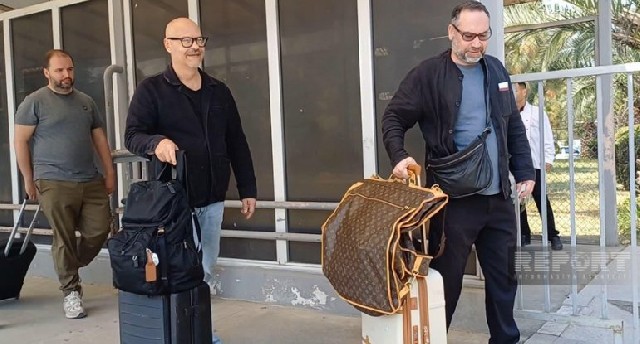 Rusiyalı nazir İrandan təxliyəyə görə Azərbaycana təşəkkür etdi