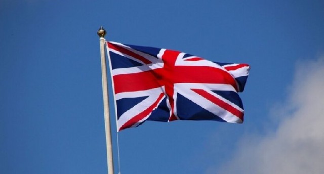Britaniya İrandakı diplomatik missiyasının əməkdaşlarını təxliyə edib