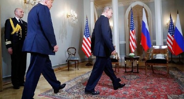 Trampın səlahiyyətində olsaydı, Ukraynanı Putinə verərdi