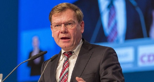 Vadeful: Rusiya Almaniyada dinc həyata və azadlığa təhdid yaradır