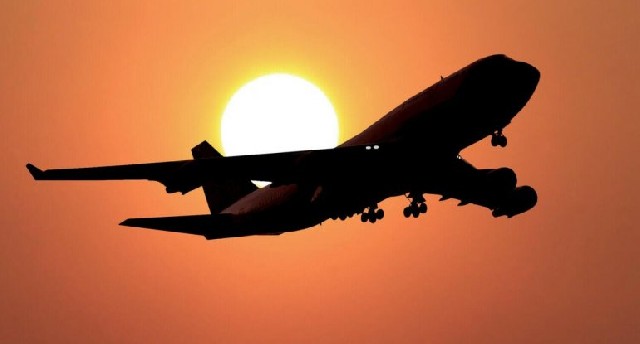 İran hava məkanını açır