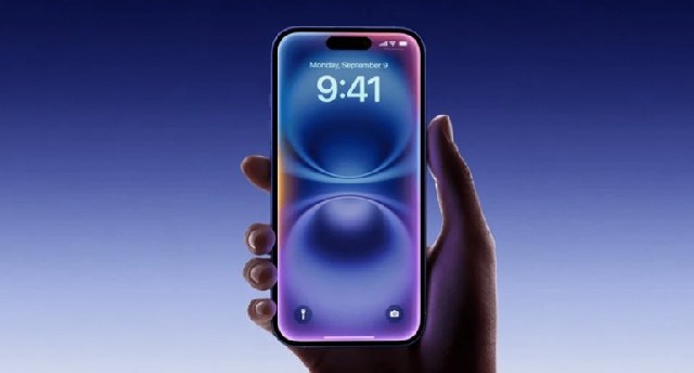 "iPhone"ların yeni problemi: Ekranda görünən "qara ölüm nöqtəsi" nədir?