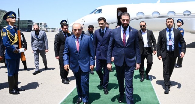 Suriya Prezidenti Azərbaycana işgüzar səfərə gəlib - FOTO