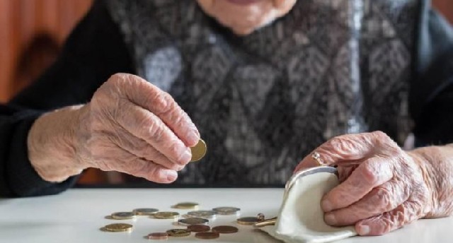 Pensiyaçıların kommunal ödənişini dövlət ödəyəcək? - Deputat AÇIQLADI