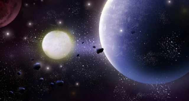 Kosmik anomaliya: Əks istiqamətdə hərəkət edən planet tapıldı