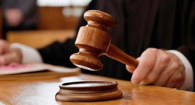 Aldığı borcları qaytarmaq üçün başqasının əmlakını satmaq istədi
