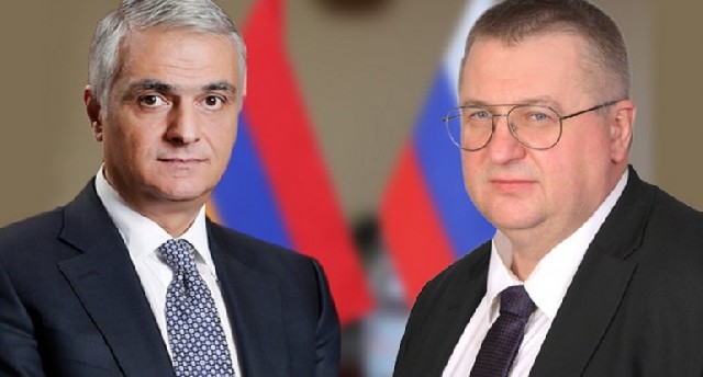 Ermənistan və Rusiya rəsmiləri regional kommunikasiyaların açılmasını müzakirə ediblər