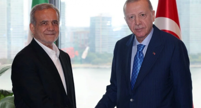 Pezeşkiandan Ərdoğana: Cənubi Qafqazda istənilən xarici hərbi qüvvənin mövcudluğuna qarşıyıq