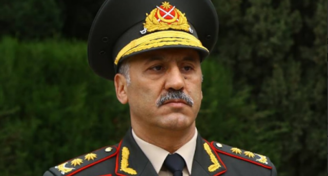 Komandan: Nazirin hərbi rütbəni aşağı salmaq səlahiyyəti olmalıdır